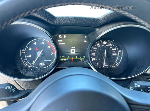 ZASFAKPN8J7B82924 2018 ALFA ROMEO STELVIO Черный Вид щитка приборов
