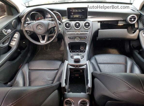 55SWF4JB0GU099672 2016 MERCEDES-BENZ C Black Вид панелі приладів