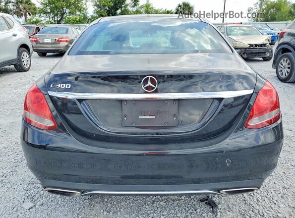 55SWF4JB1JU257069 2018 MERCEDES-BENZ C Black Widok z tyłu