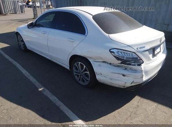 55SWF4JB2HU226584 2017 MERCEDES-BENZ C-CLASS White Вид спереду