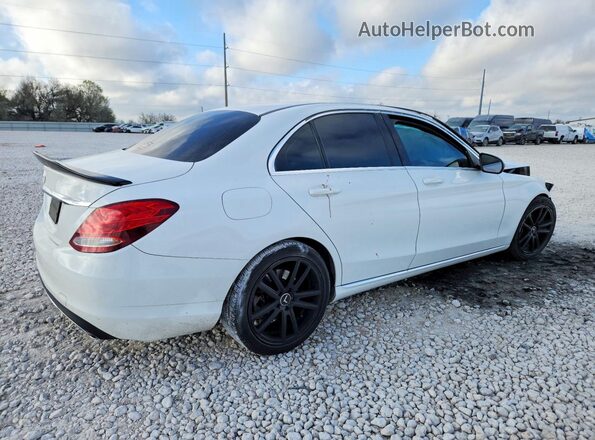 55SWF4JB3HU195622 2017 MERCEDES-BENZ C White Задня права чверть