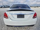 2017 Mercedes-benz C 300 White vin: 55SWF4JB3HU195622