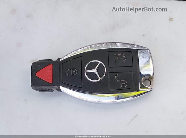 55SWF4JB3JU266078 2018 MERCEDES-BENZ C-CLASS Blue Dashboard view
