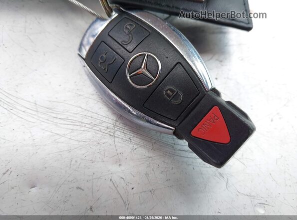 55SWF4JB4GU153751 2016 MERCEDES-BENZ C-CLASS Black Առջևի վահանակի տեսք