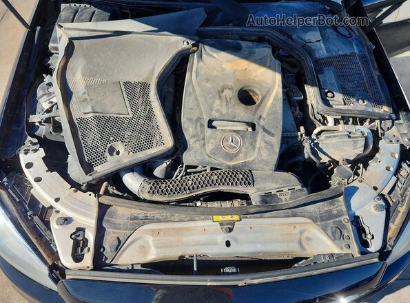 55SWF4JB4HU229521 2017 MERCEDES-BENZ C Black Widok wnętrza z tyłu