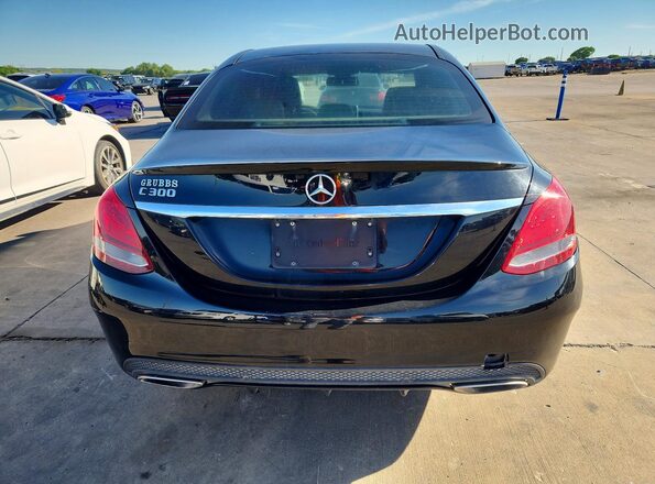 55SWF4JB4HU229521 2017 MERCEDES-BENZ C Black Widok z tyłu