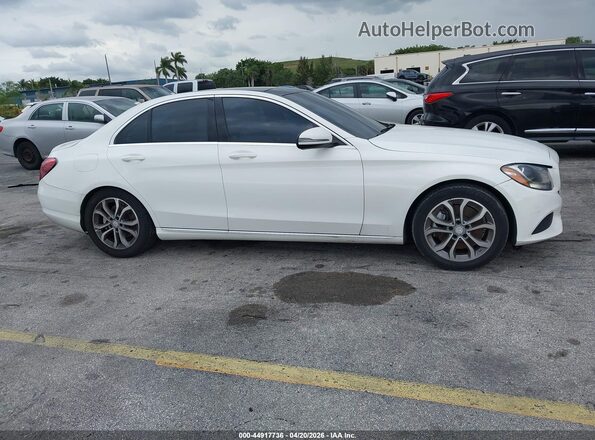 55SWF4JB5HU203025 2017 MERCEDES-BENZ C-CLASS White Vista interior de 360 grados