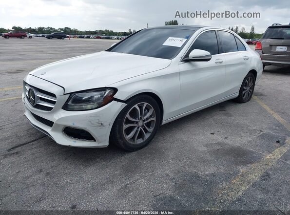 55SWF4JB5HU203025 2017 MERCEDES-BENZ C-CLASS White Vista tres cuartos delantera izquierda