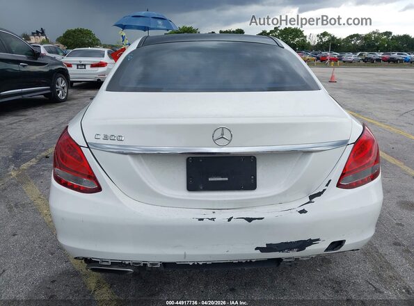 55SWF4JB5HU203025 2017 MERCEDES-BENZ C-CLASS White 