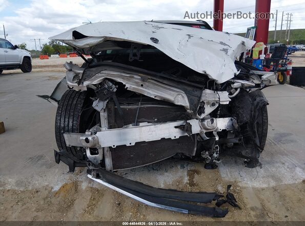 55SWF4JB6JU256726 2018 MERCEDES-BENZ C-CLASS White Դիմացի տեսք