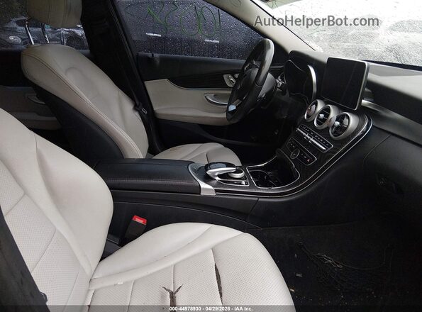 55SWF4JB7HU201969 2017 MERCEDES-BENZ C-CLASS Серый Вид салона спереди