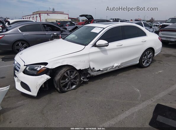 55SWF4JB7JU268786 2018 MERCEDES-BENZ C-CLASS Белый Передняя левая четверть