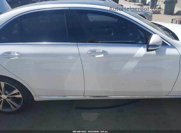 55SWF4JB8GU128044 2016 MERCEDES-BENZ C-CLASS White Սալոնի հետևի տեսք