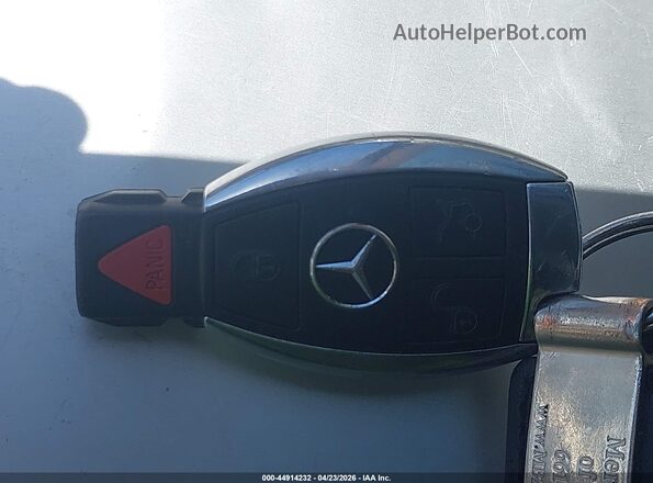 55SWF4JB8GU128044 2016 MERCEDES-BENZ C-CLASS White Առջևի վահանակի տեսք