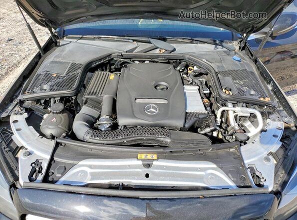 55SWF4JBXJU264313 2018 MERCEDES-BENZ C Black Vista interior trasera
