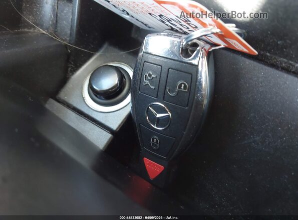 55SWF4KB1HU186206 2017 MERCEDES-BENZ C-CLASS White წინა პანელის ხედი