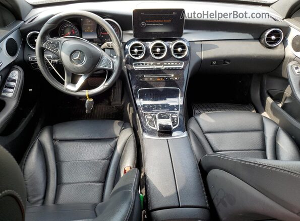 55SWF4KB3HU232926 2017 MERCEDES-BENZ C Black Առջևի վահանակի տեսք