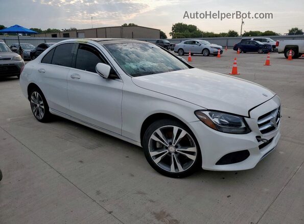 55SWF4KB5GU167625 2016 MERCEDES-BENZ C White Передня права чверть