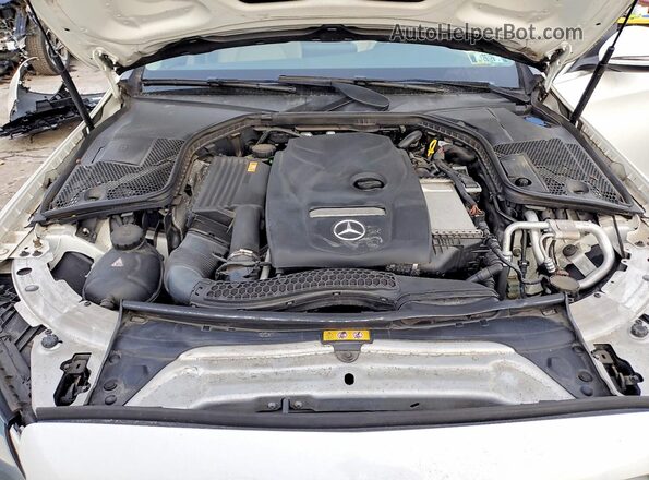 55SWF4KB6HU189411 2017 MERCEDES-BENZ C White Widok wnętrza z tyłu