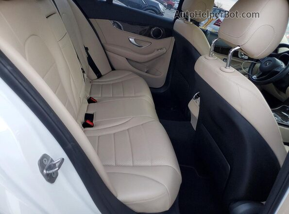 55SWF4KB6HU189411 2017 MERCEDES-BENZ C White Widok tylnych siedzeń