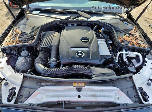55SWF4KB8JU280380 2018 MERCEDES-BENZ C Black Rear interior view