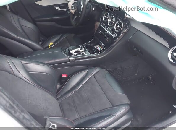 55SWF6EB5HU208456 2017 MERCEDES-BENZ AMG C 43 Silver Вид салону спереду