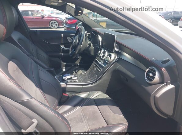 55SWF6EB6HU226531 2017 MERCEDES-BENZ AMG C 43  Вид салона спереди