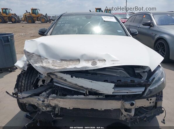 55SWF6EB7KU290102 2019 MERCEDES-BENZ AMG C 43 White Vista del cuadro de instrumentos