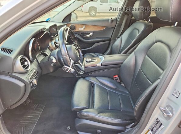 55SWF8DB5KU295330 2019 MERCEDES-BENZ C Silver Widok wnętrza z przodu