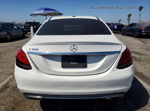 55SWF8DB8KU296892 2019 MERCEDES-BENZ C White უკანა ხედი