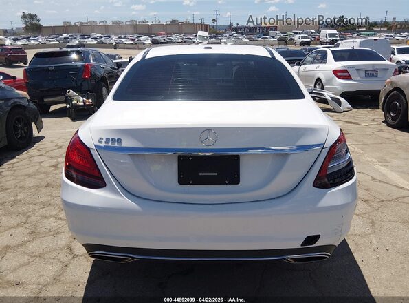 55SWF8DB8KU316316 2019 MERCEDES-BENZ C-CLASS White 