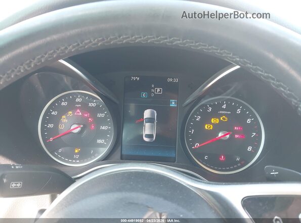 55SWF8DB9KU301372 2019 MERCEDES-BENZ C-CLASS White Vista de los asientos traseros