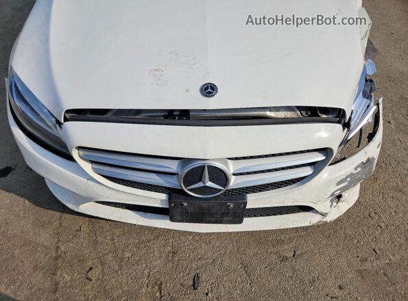 55SWF8EB0KU286761 2019 MERCEDES-BENZ C White Widok wnętrza z tyłu