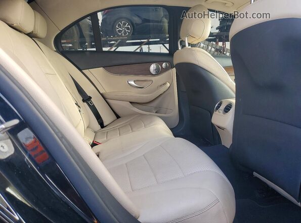 55SWF8EB0KU316423 2019 MERCEDES-BENZ C Black Widok zestawu wskaźników