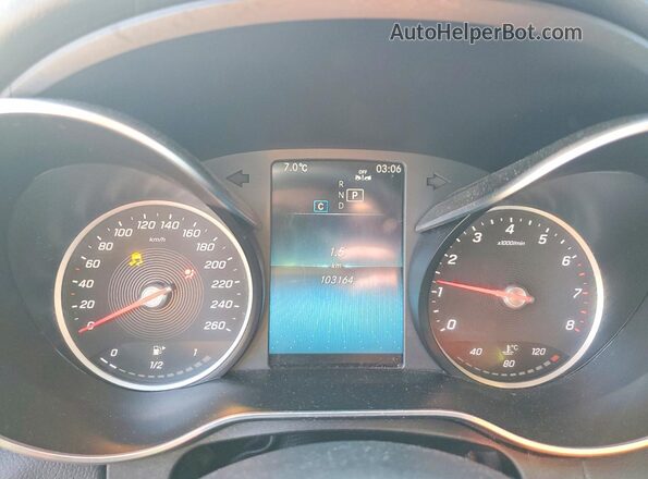 55SWF8EB0LU324166 2020 MERCEDES-BENZ C Black Вид щитка приладів