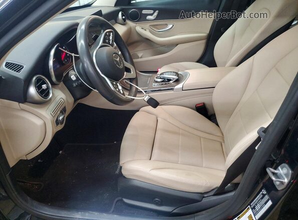 55SWF8EB6KU318368 2019 MERCEDES-BENZ C Green Вид салону спереду