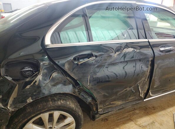 55SWF8EB6KU318368 2019 MERCEDES-BENZ C Green Вид задніх сидінь