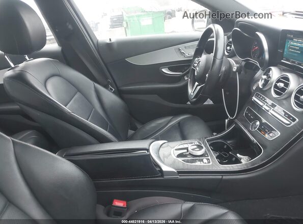 55SWF8EB8KU317271 2019 MERCEDES-BENZ C-CLASS Black Front interior view