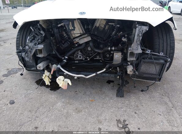 55SWF8HB2JU255585 2018 MERCEDES-BENZ AMG C 63 White Widok z przodu