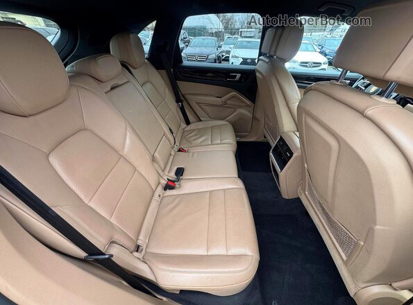 WP1AA2AY5KDA03066 2019 PORSCHE CAYENNE Black Vista trasera