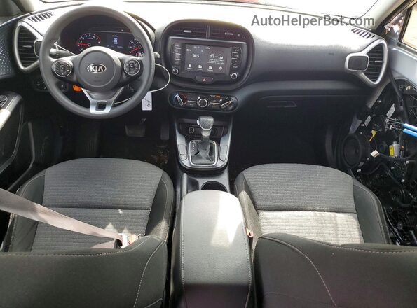 KNDJ23AU0M7794822 2021 KIA SOUL Silver Vista del cuadro de instrumentos
