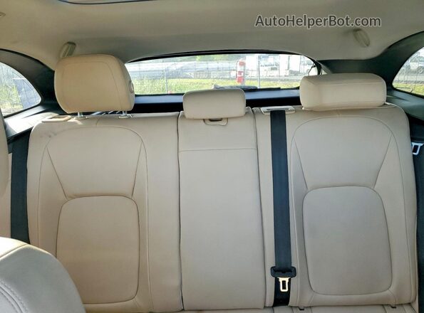SADCJ2GXXJA235529 2018 JAGUAR F-PACE Красный Вид задней части салона
