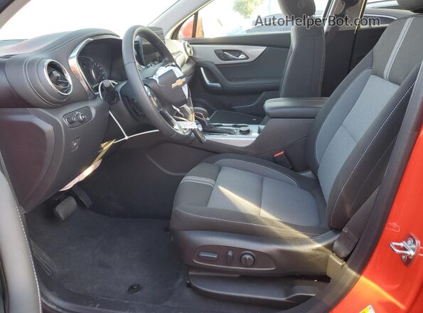 3GNKBCR49TS143155 2026 CHEVROLET BLAZER Оранжевый 