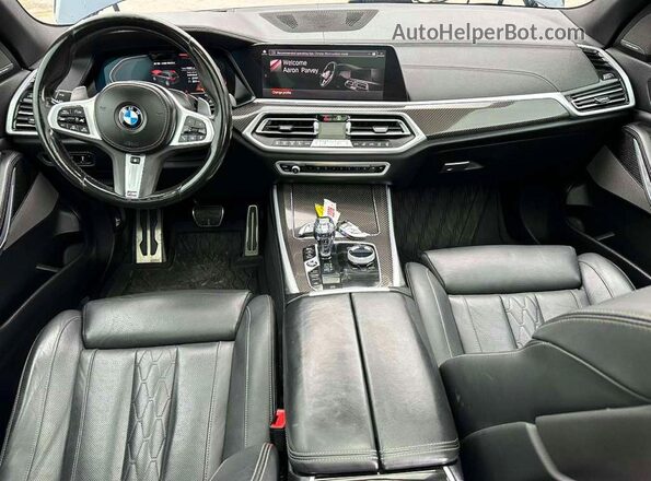 5UXJU4C02P9P90563 2023 BMW X5 Синий Вид салона спереди
