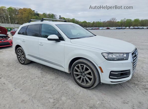 WA1LAAF77JD010033 2018 AUDI Q7 White Widok z przodu