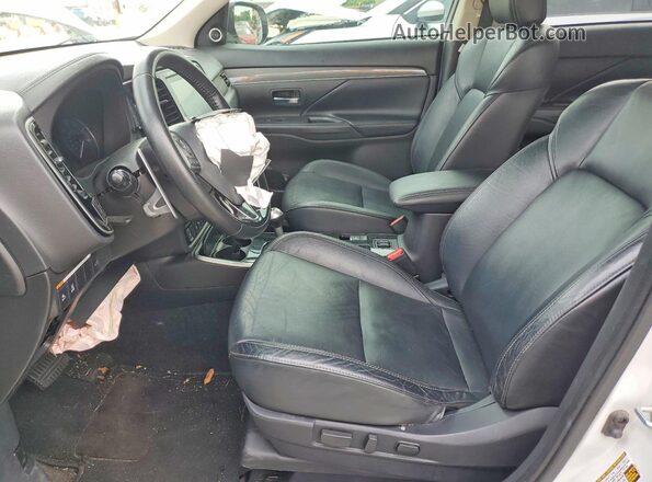 JA4JZ4AX4LZ016466 2020 MITSUBISHI OUTLANDER White Widok deski rozdzielczej