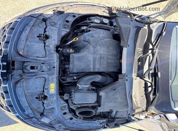 SALZJ2FX4LH011179 2020 LAND ROVER RANGE White Вид салону спереду