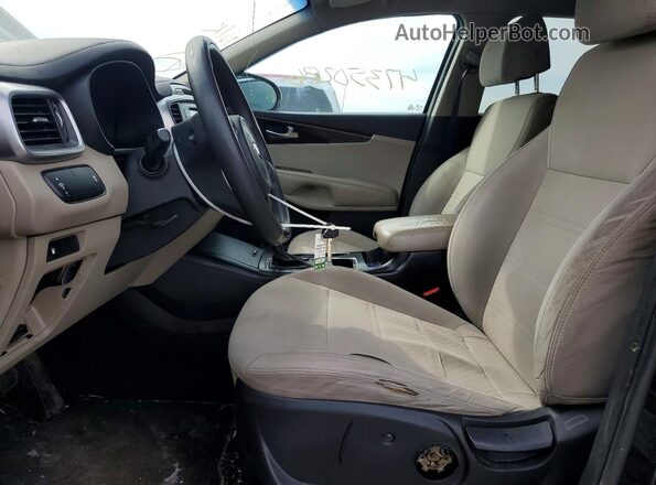 5XYPGDA38HG263093 2017 KIA SORENTO Black Widok deski rozdzielczej