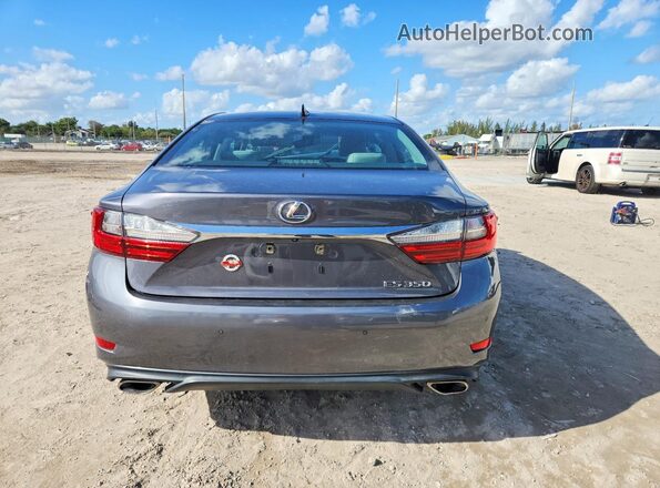 58ABK1GG8JU115343 2018 LEXUS ES Серый Вид сзади