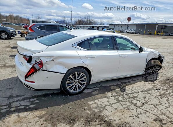 58ADZ1B12LU076324 2020 LEXUS ES White Tył prawy